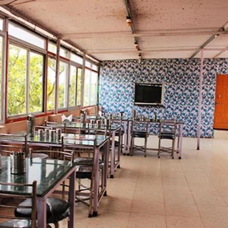 Hotel Abhimanyu Pachmarhi Exterior photo